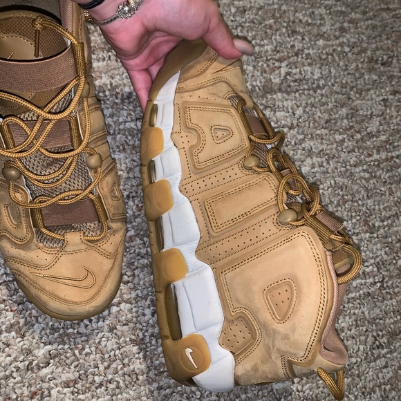 Nike Air Uptempos - Picture 2 of 7